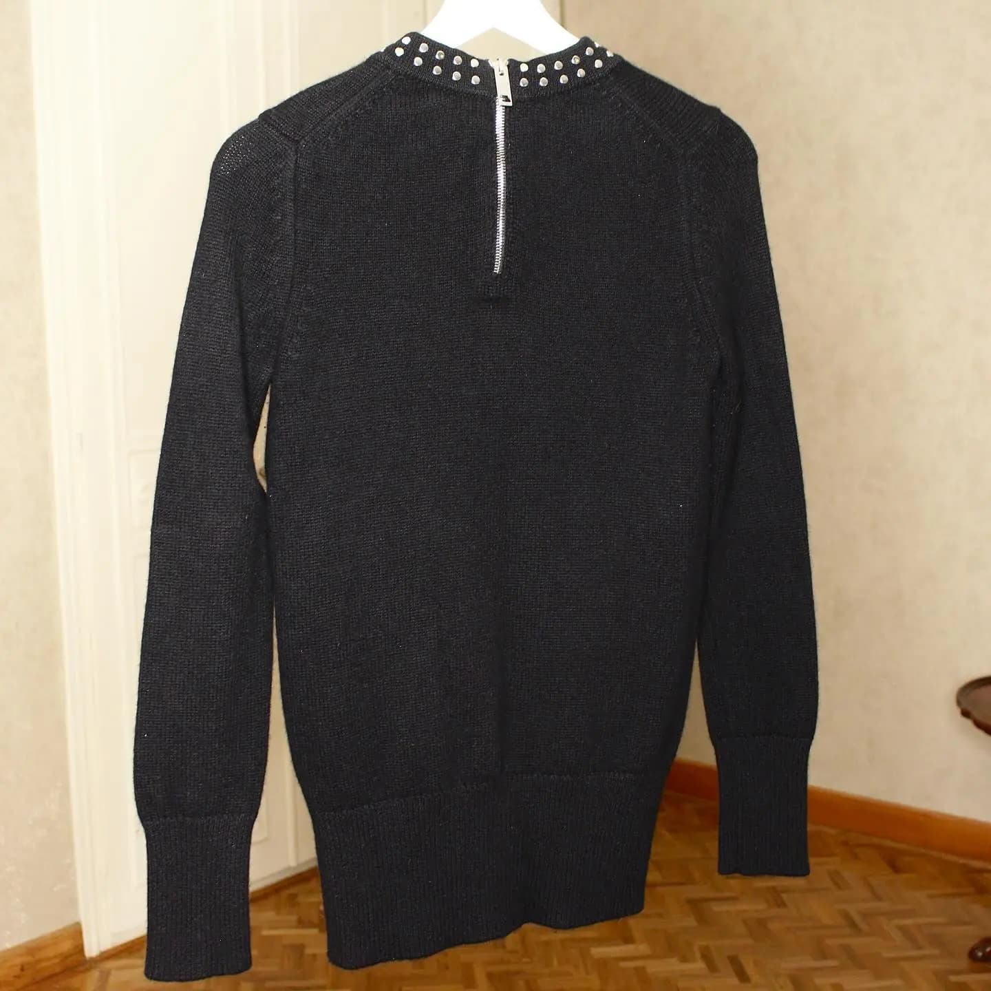 Burberry cashmere knitwear, view 3 of 6
