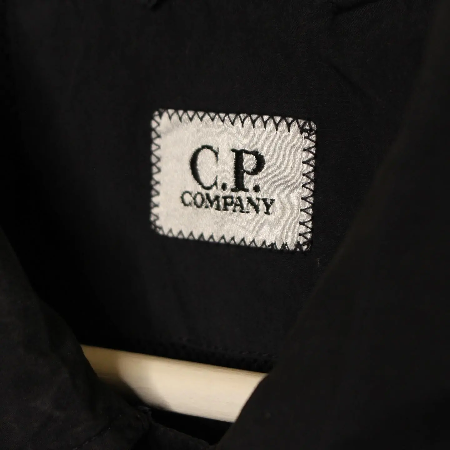 C.P. COMPANY 50 FILI Lens Overshirt in Navy, view 2 of 8