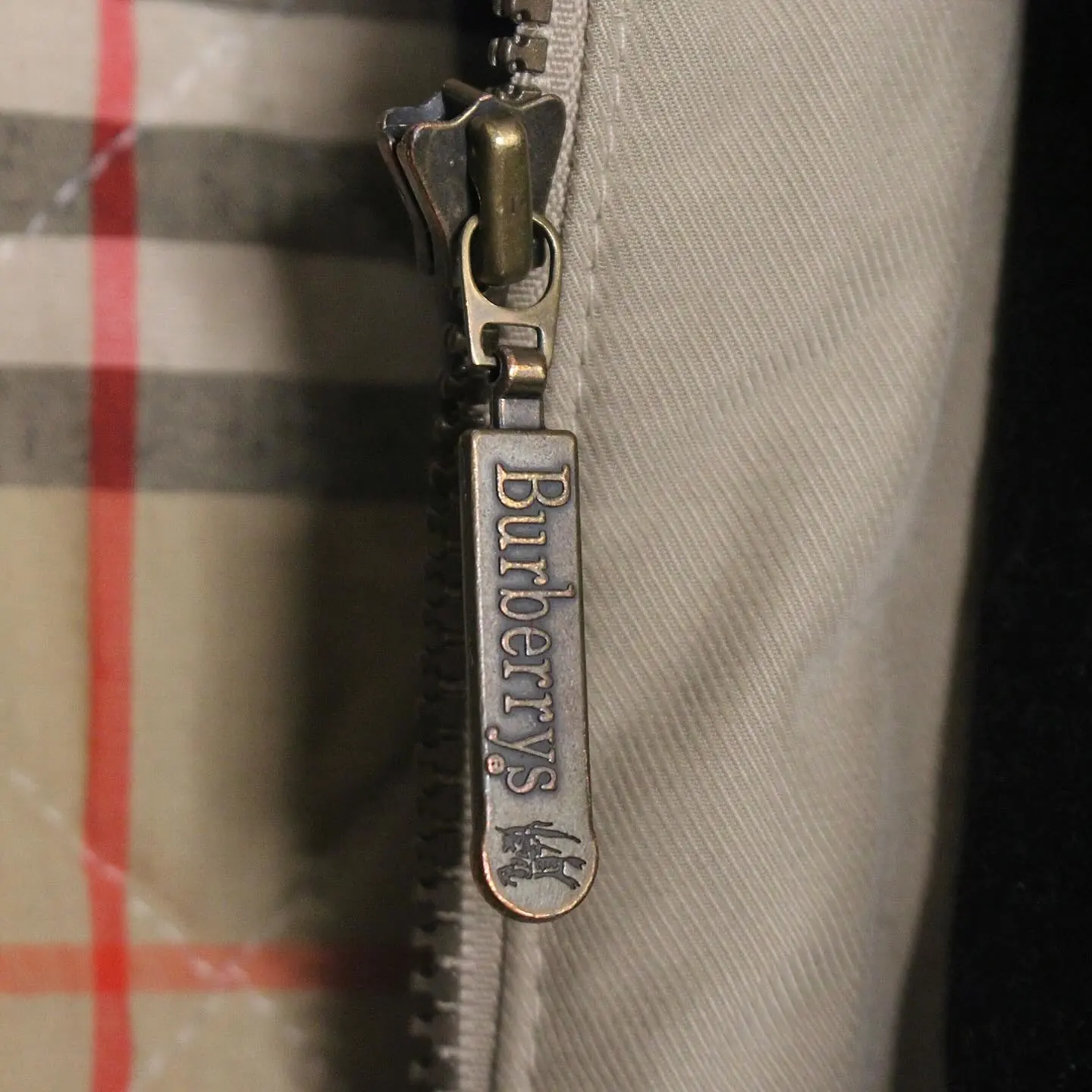 Vintage ‘Burberrys’ Barn Jacket with checkered padded lining, view 6 of 9