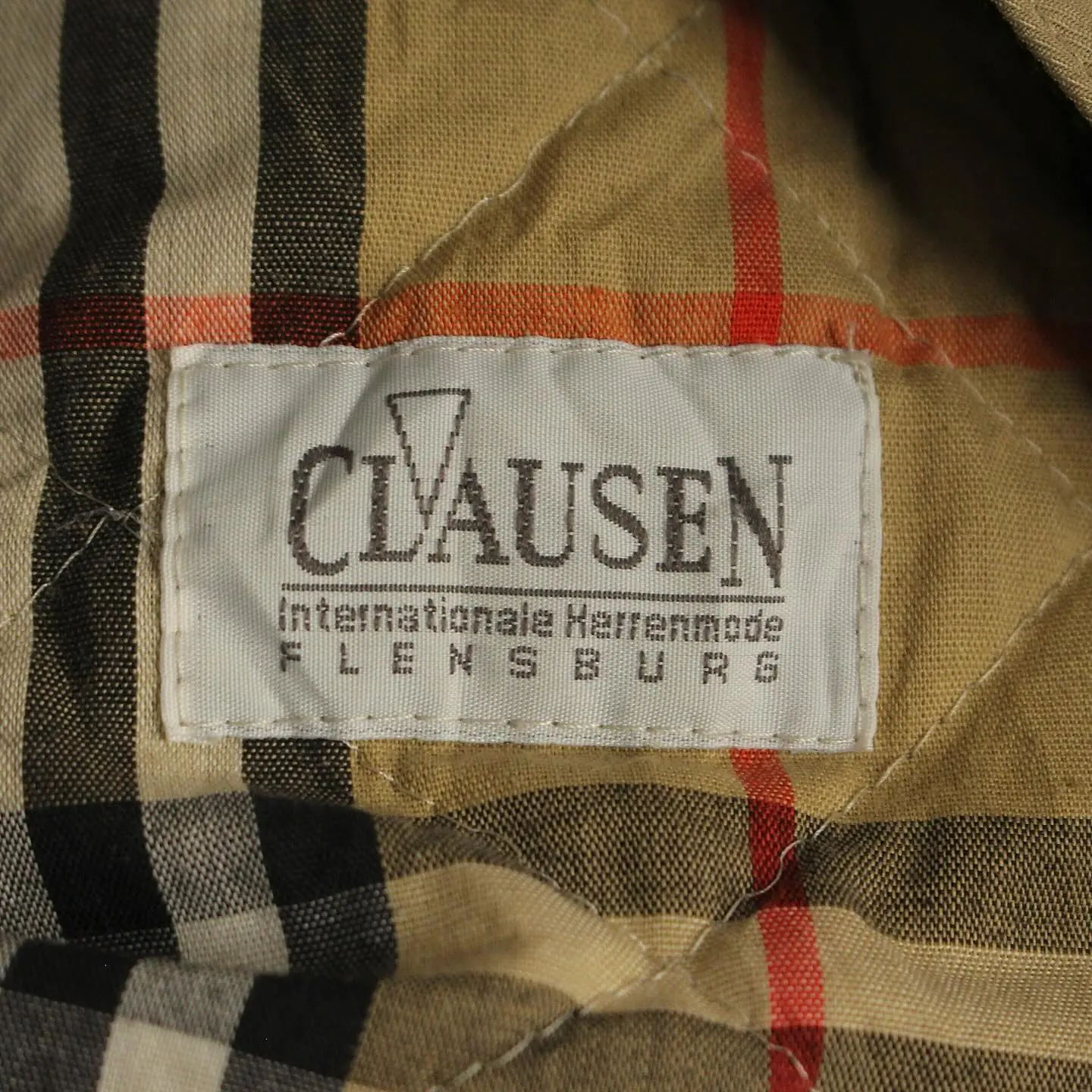 Vintage ‘Burberrys’ Barn Jacket with checkered padded lining, view 7 of 9