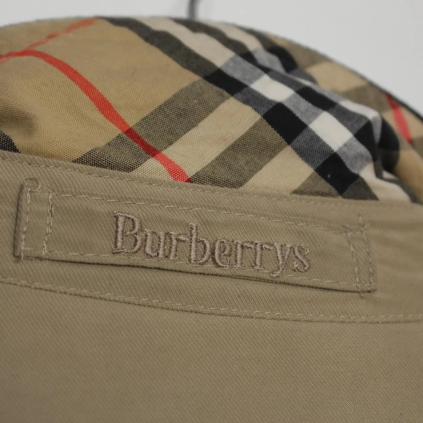 Vintage ‘Burberrys’ Barn Jacket with checkered padded lining, view 8 of 9