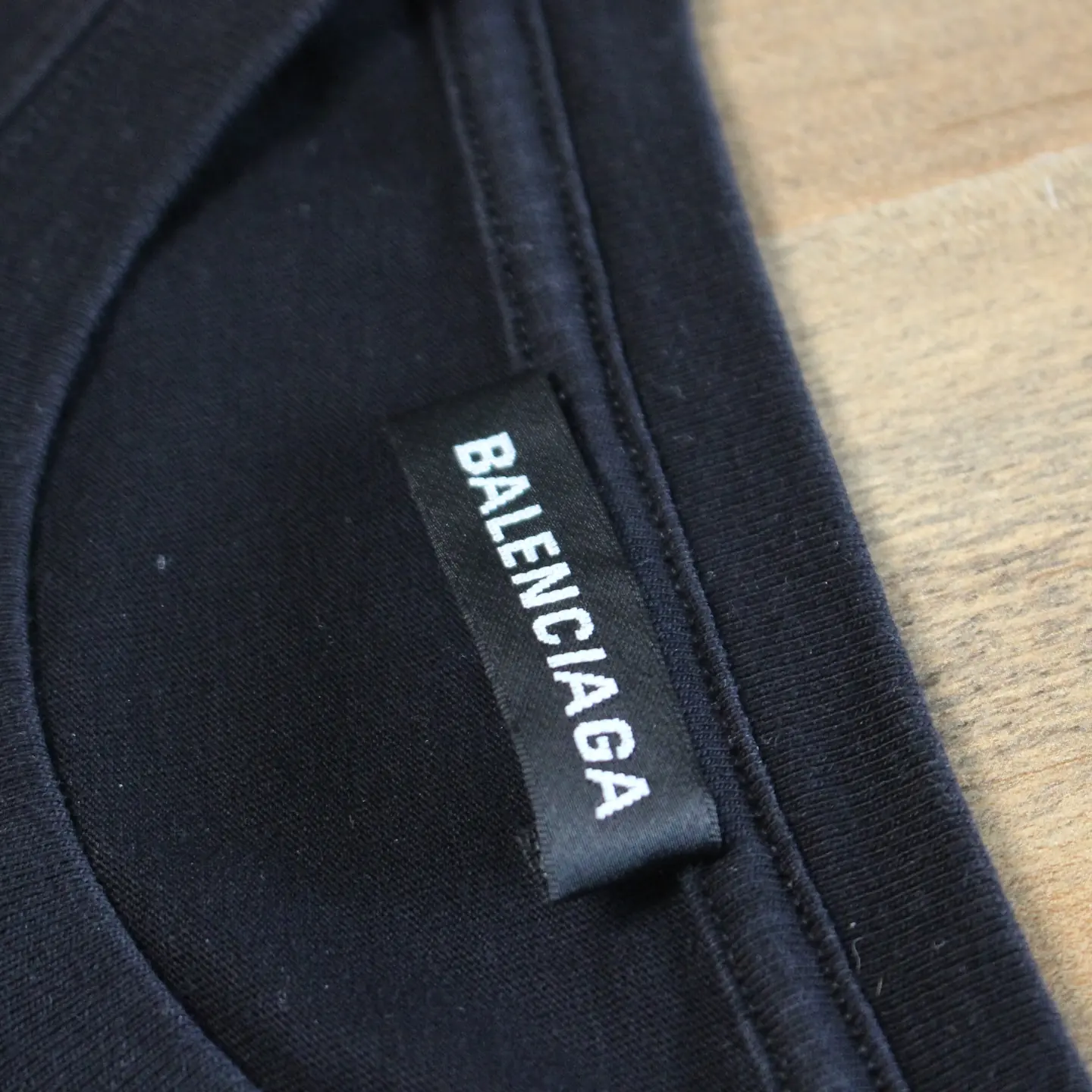 Balenciaga Small Logo Tee SS18, view 2 of 4