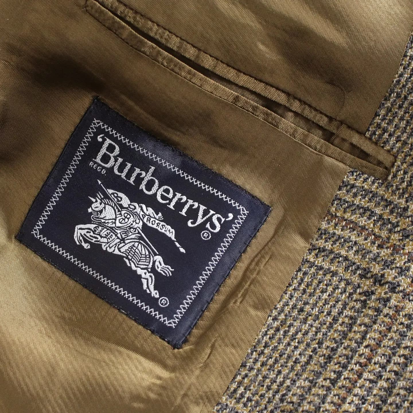 Vintage Burberrys 100% Estambre Blazer, view 2 of 4